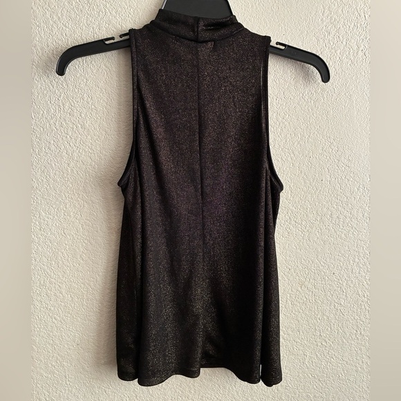 One Clothing Metallic Gold Mock Neck Swing Tank S - Picture 3 of 11